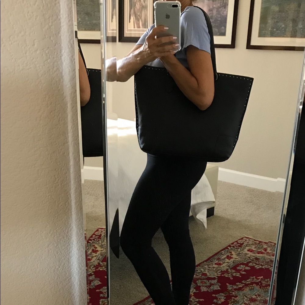 SOLD”NEW" REBECCA MINKOFF BLACK LINED TOTE - Picture 8 of 8